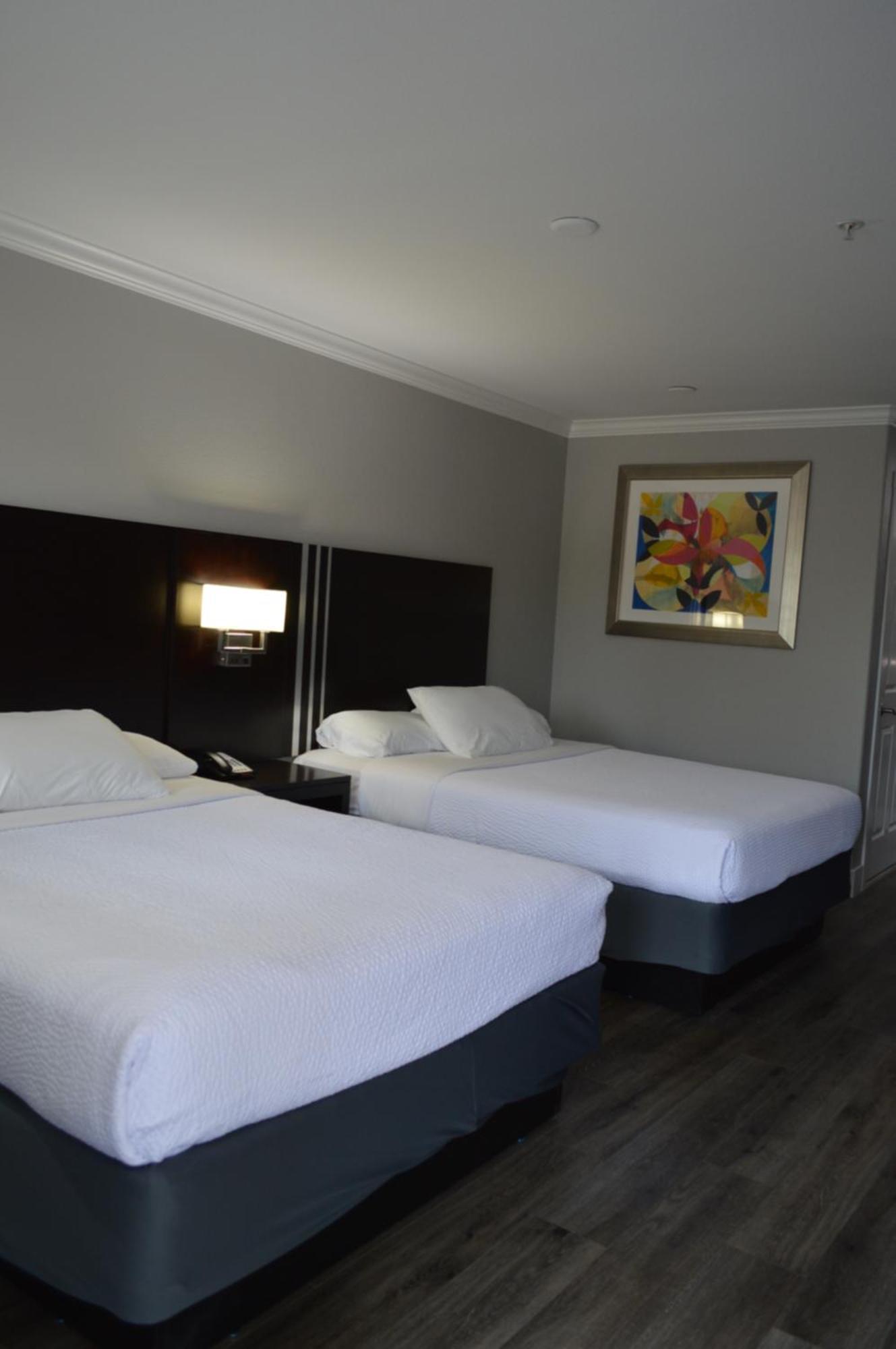 Fairview & Motel 2*
